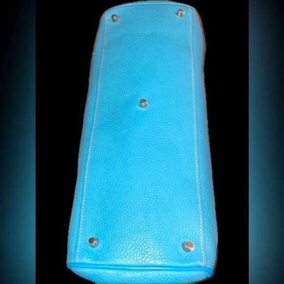 Prada Vitello Daino Triple Pocket Shopper Tote Like new! - Picture 9 of 9